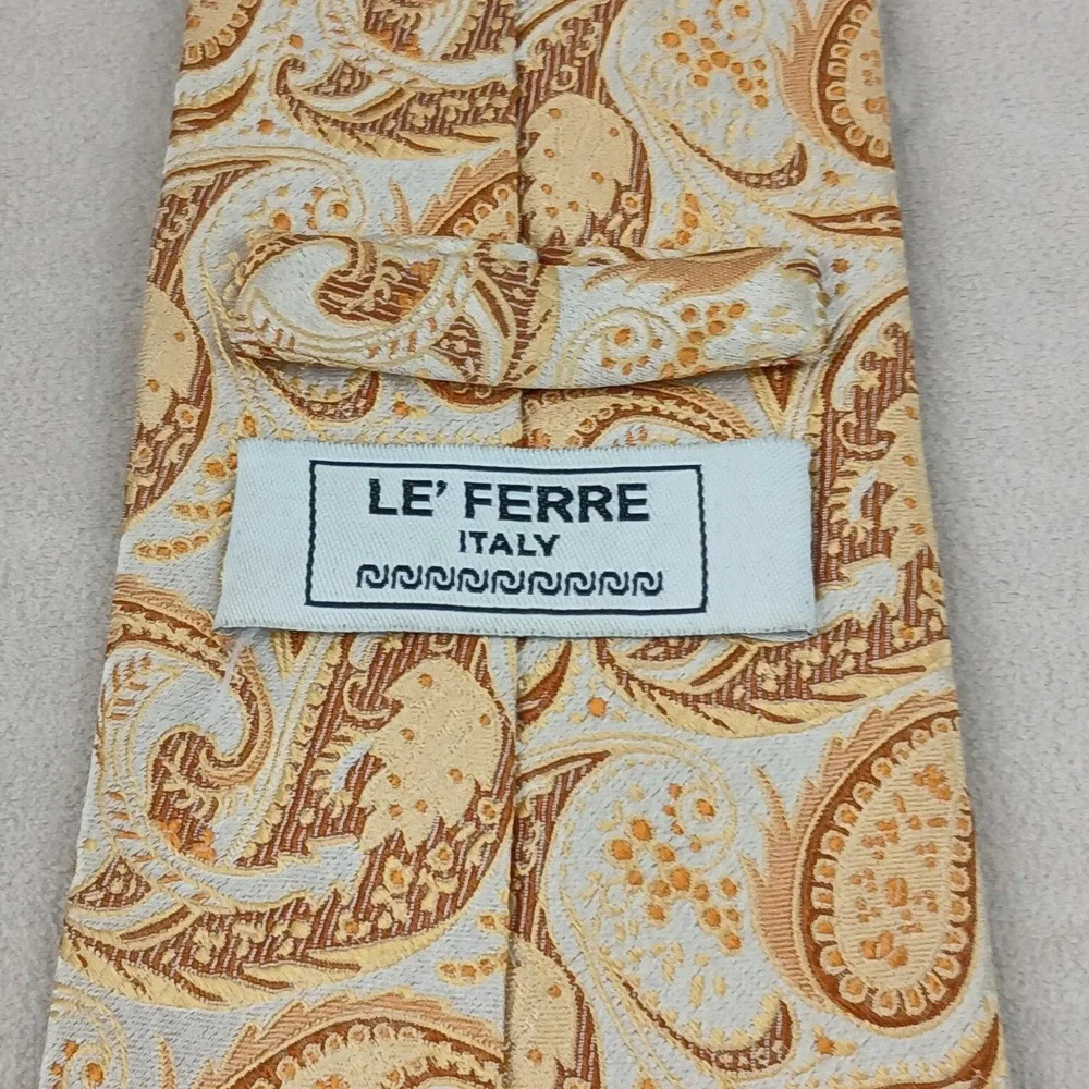 Le Ferre Italy 3.75x59 Mens‎ Silk Tie Beige Paisley